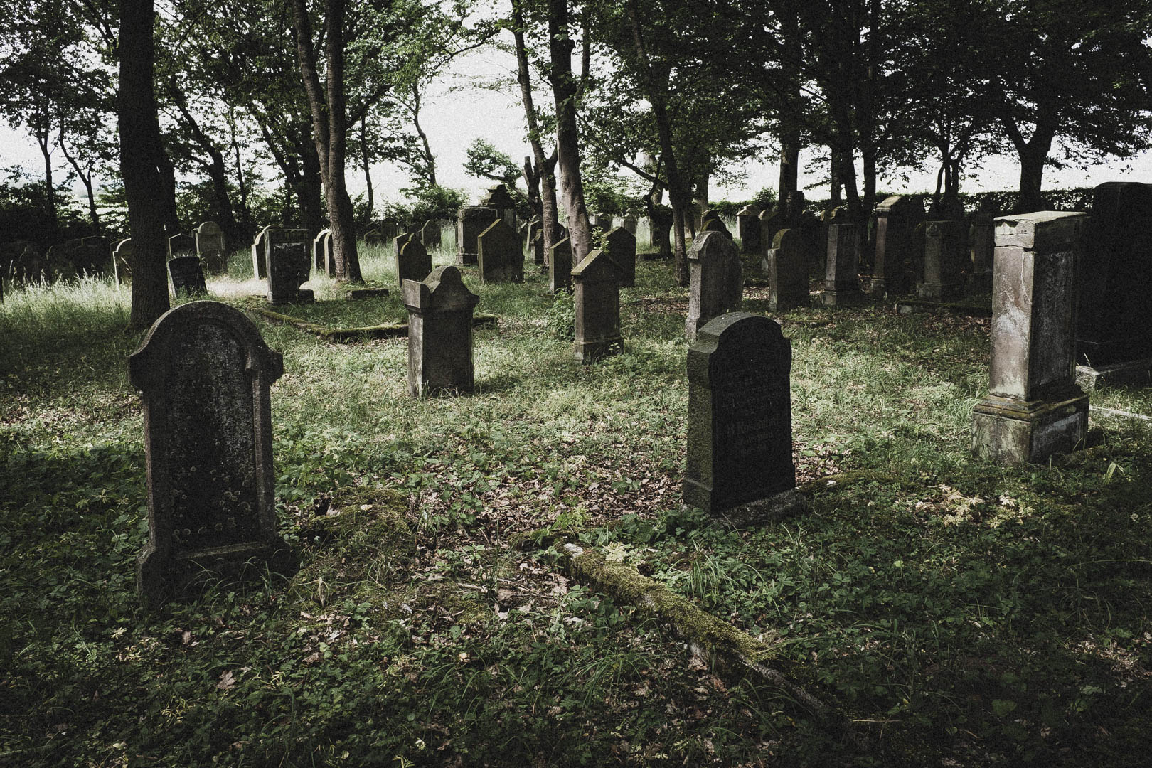 Obervorschütz, Jüdischer Friedhof